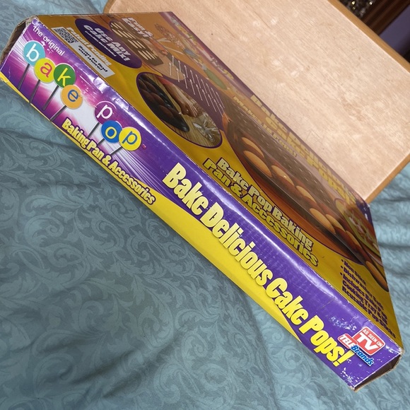 As Seen on TV Bake Delicious Cake Pops - Picture 5 of 11